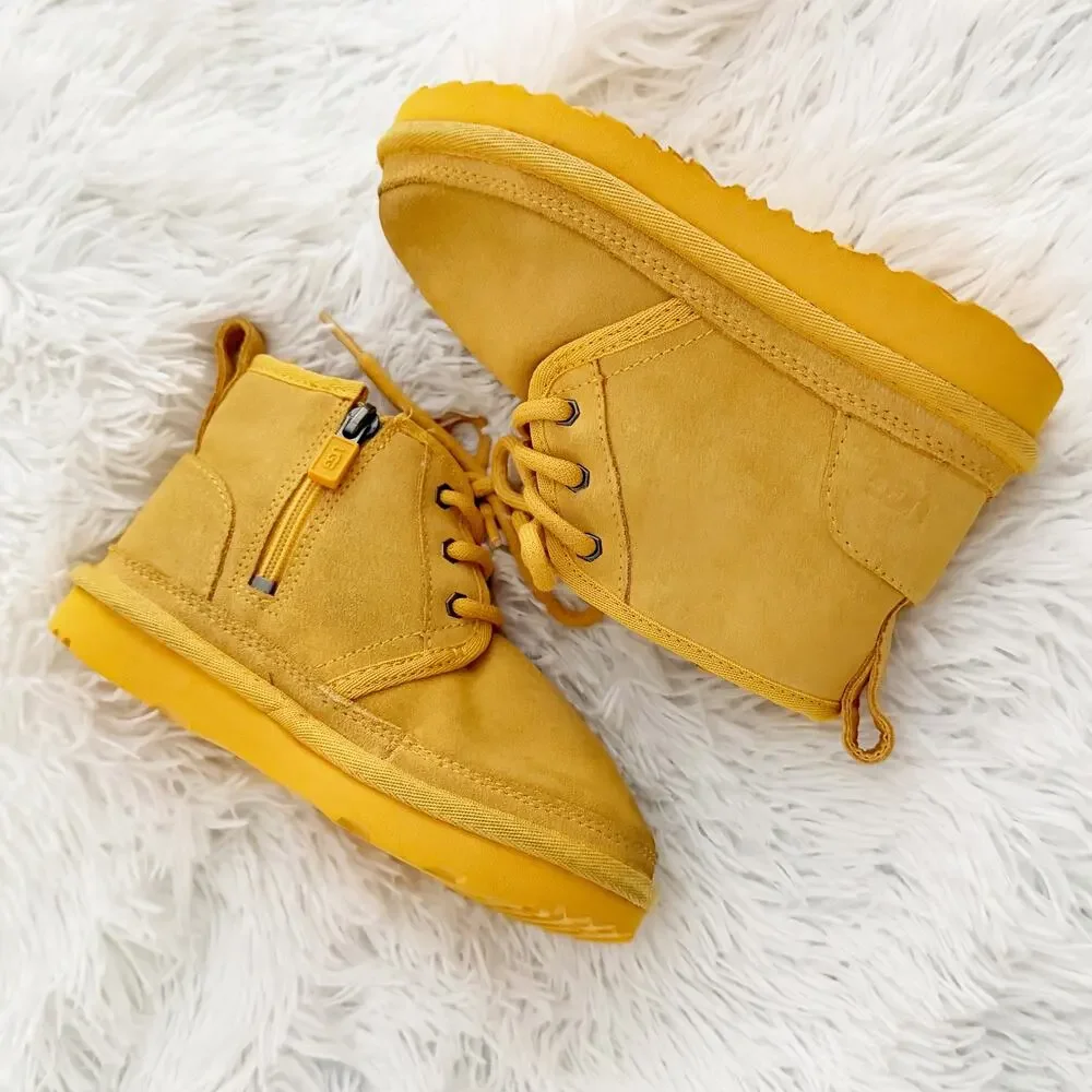 UGG | Neumel Yellow Suede Lace Up Zip Boots Sherpa Lined Kids | Size 11